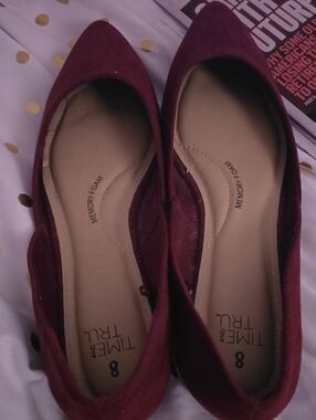 Time and Tru Women's Wine Pointed Memory Foam Flats
